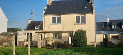 Maison traditionnelle - 97 m² - 7 pièces