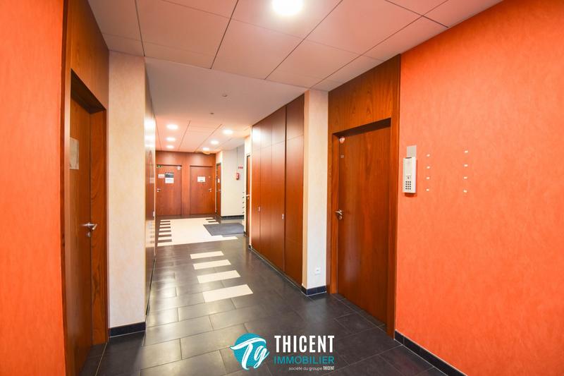 Bureau - 217 m²