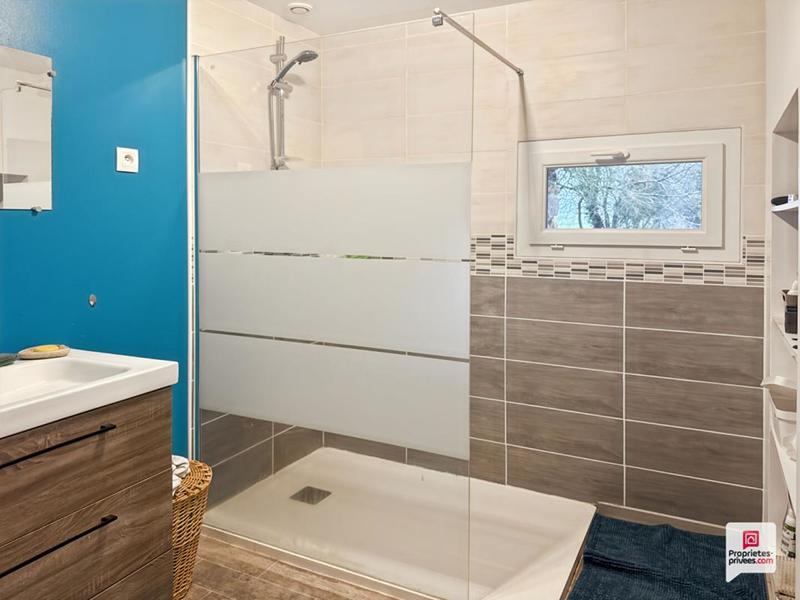 Maison - 194 m² - 8 pièces