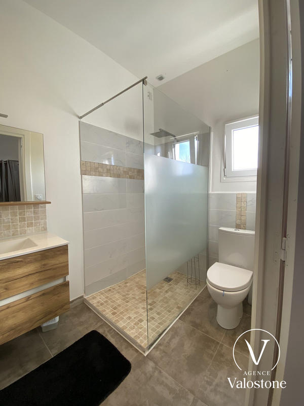 Maison - 198 m² - 6 pièces