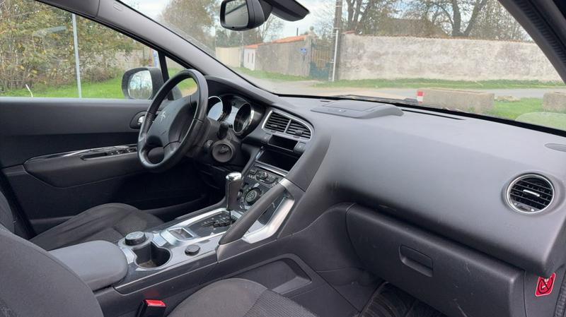 Peugeot 3008 1.6 BlueHDi 120 Eat6 Active