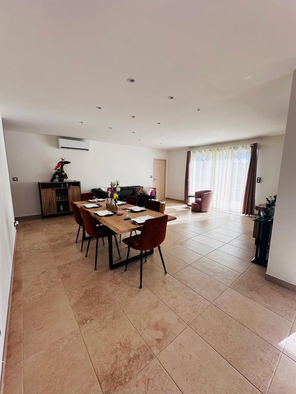 Maison - 100 m² - 5 pièces