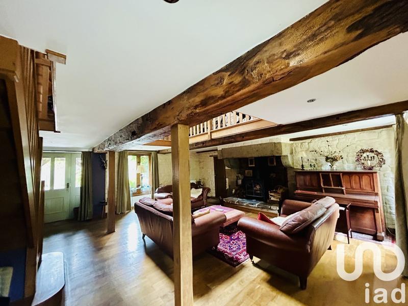 Maison - 245 m² - 7 pièces