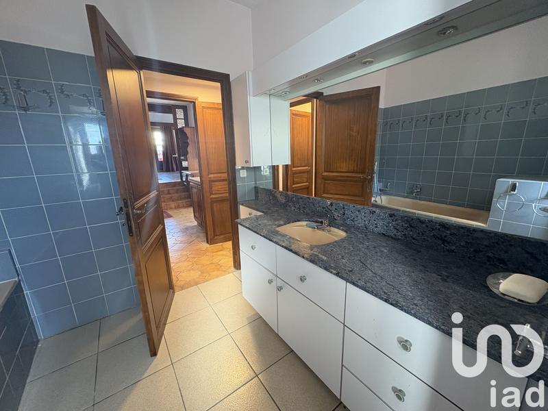 Maison de village - 180 m² - 5 pièces