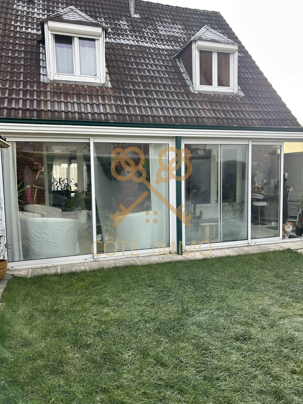 Maison - 98 m² - 4 pièces