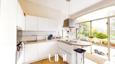 Maison de maîtres - 260 m² - 8 pièces