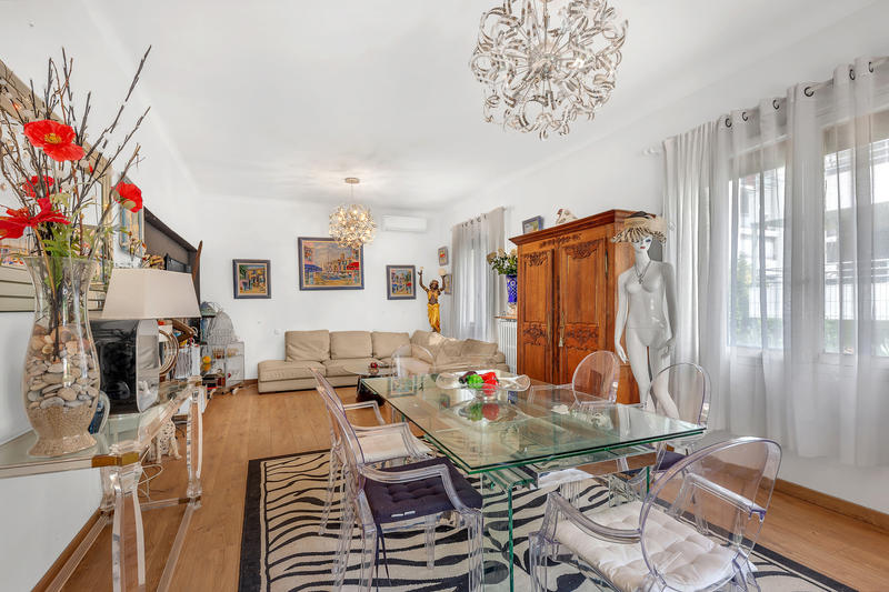 Appartement - 74 m² - 2 pièces