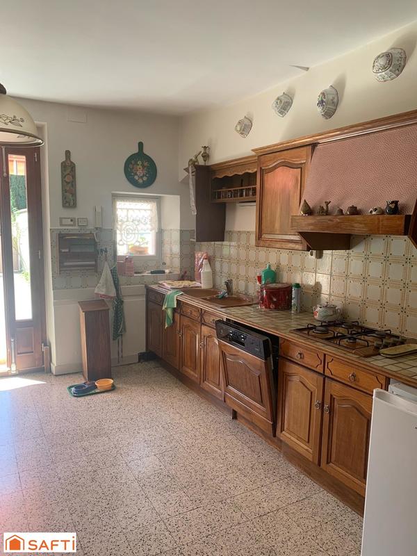 Maison - 190 m² - 7 pièces