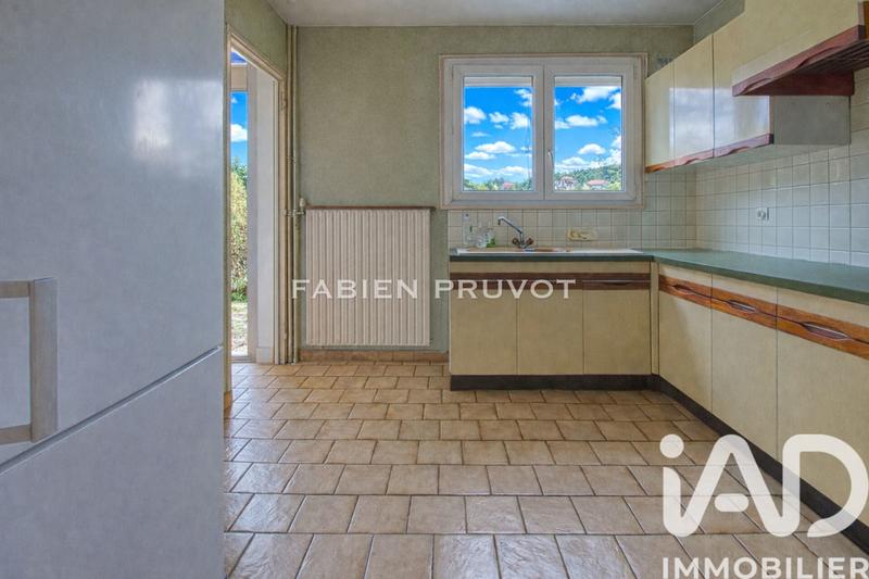 Maison - 86 m² - 5 pièces
