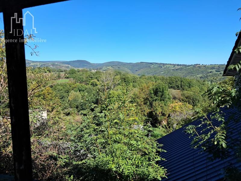 Maison - 226 m² - 12 pièces