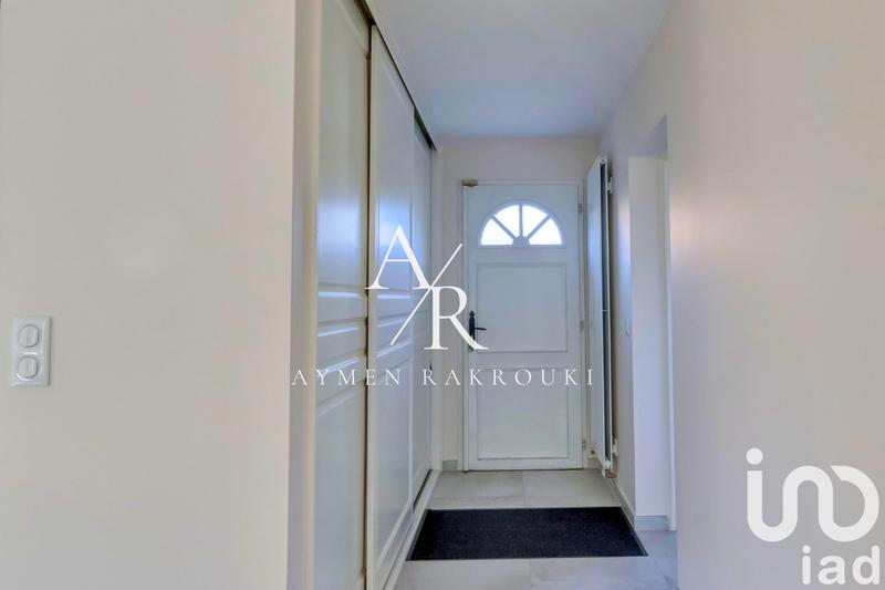 Maison - 121 m² - 10 pièces