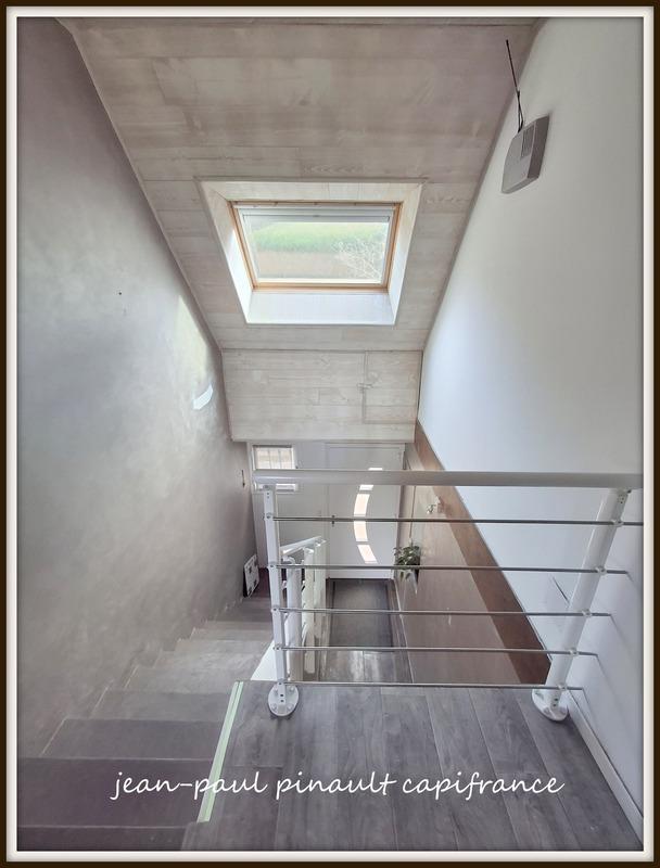 Maison - 172 m² - 7 pièces