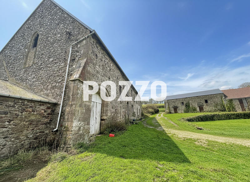 Maison - 224 m² - 6 pièces