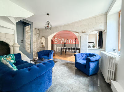 Maison - 177 m² - 7 pièces