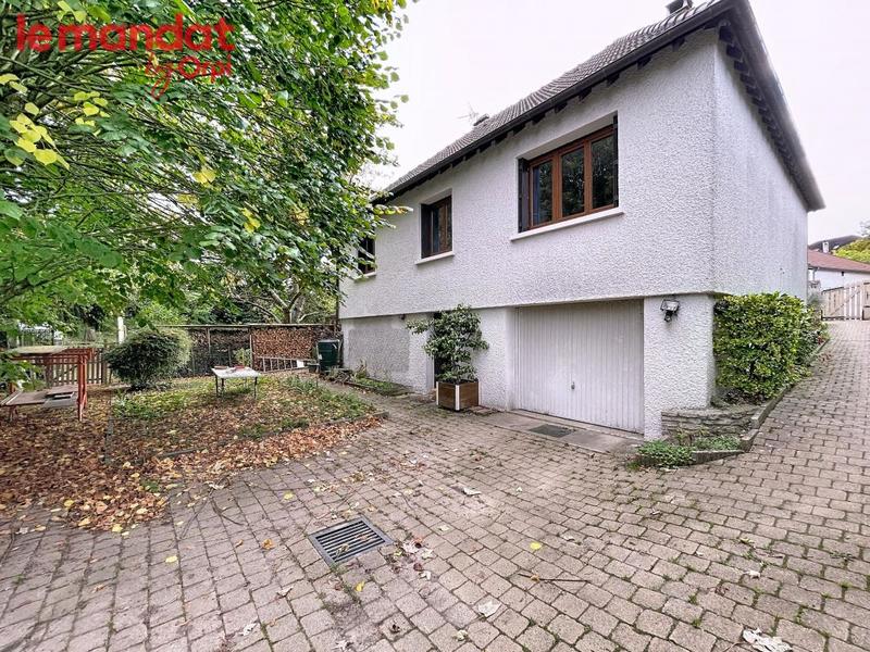 Maison - 108 m² - 5 pièces