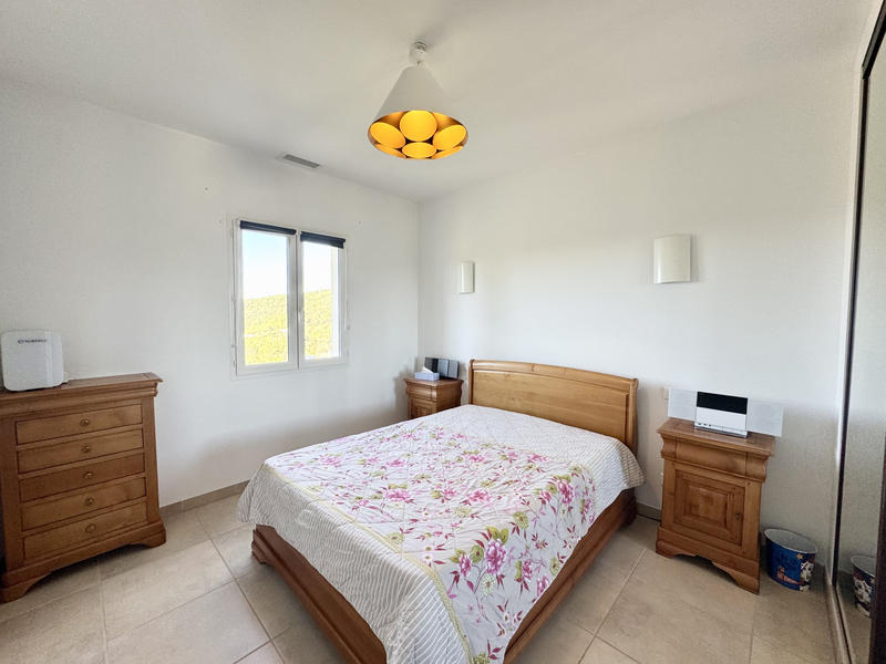 Villa - 240 m² - 8 pièces