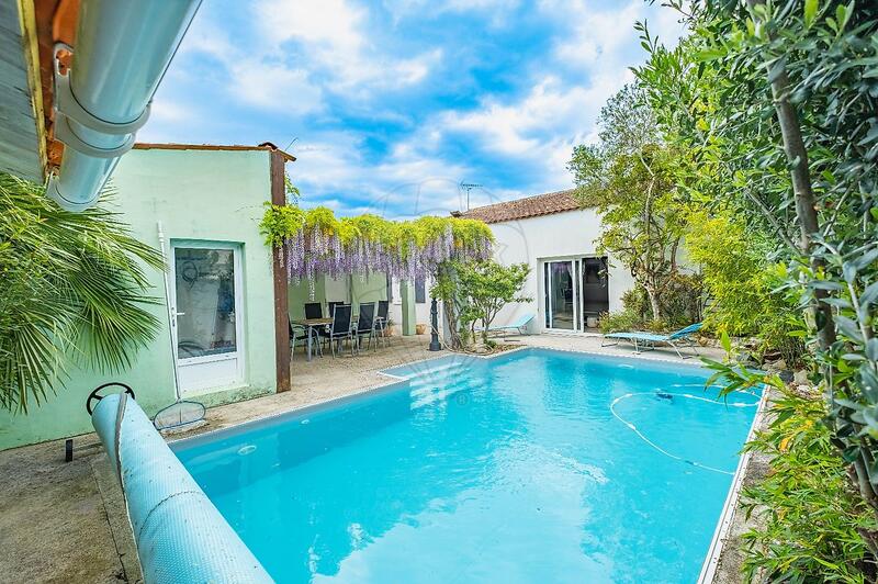 Maison - 177 m² - 7 pièces