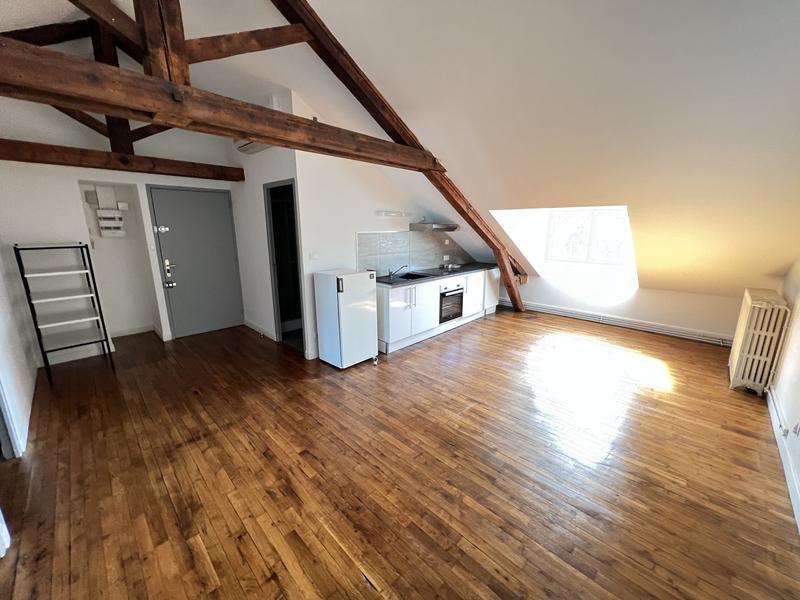Appartement - 60 m² - 3 pièces
