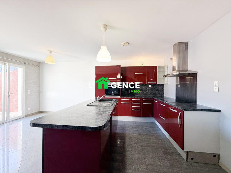 Maison - 87 m² - 4 pièces