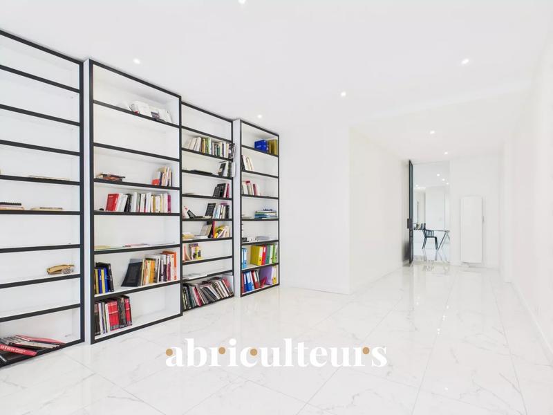 Appartement - 106 m² - 4 pièces