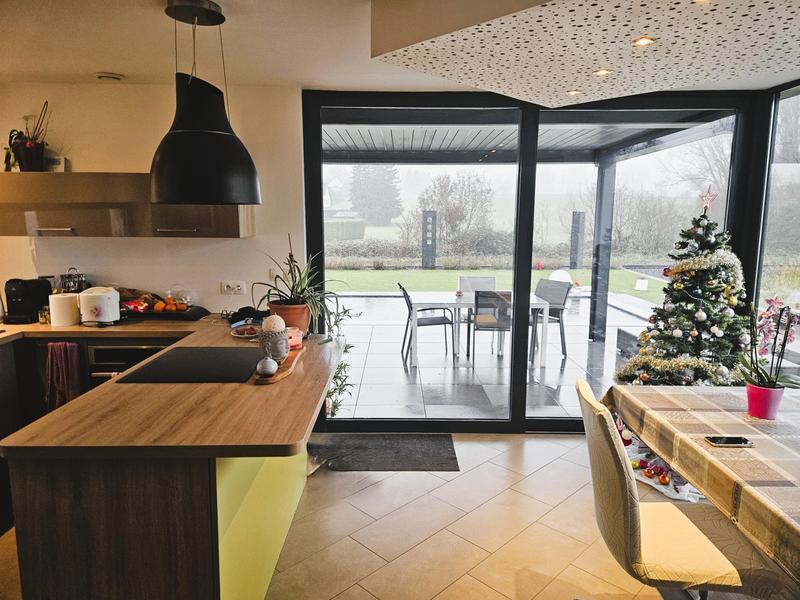 Maison - 150 m² - 7 pièces