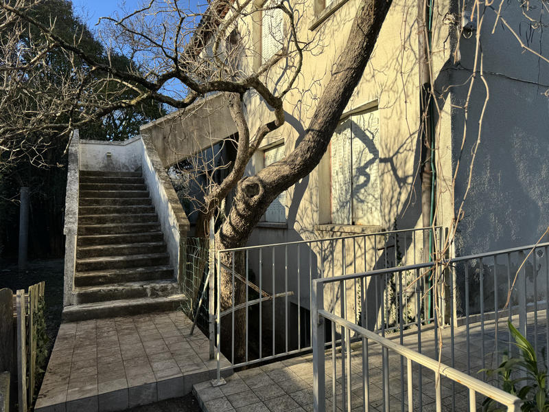 Immeuble - 266 m² - 11 pièces