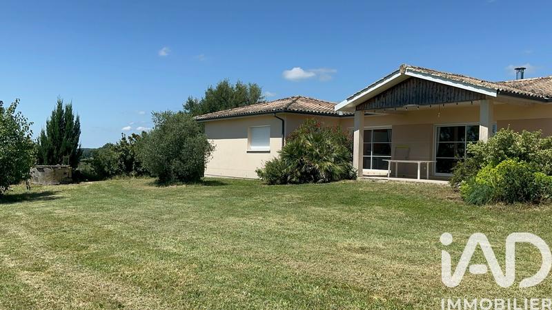 Maison - 226 m² - 7 pièces