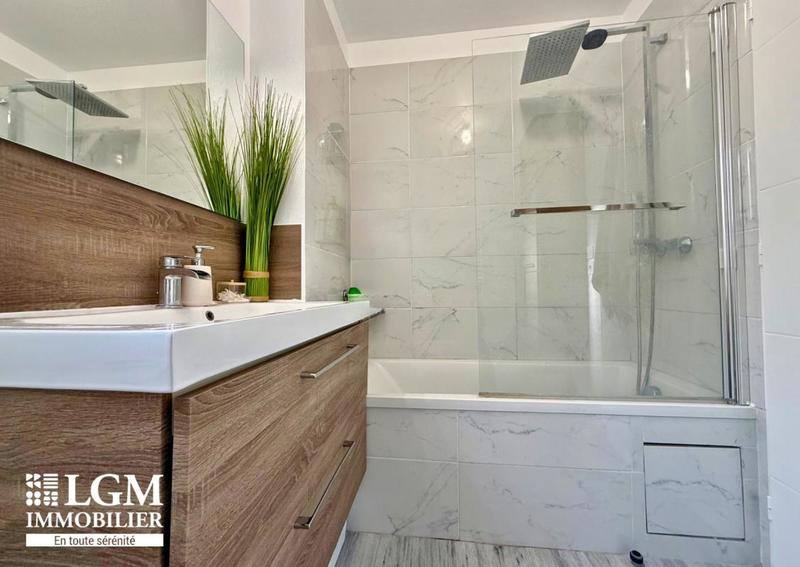 Pavillon - 65 m² - 3 pièces