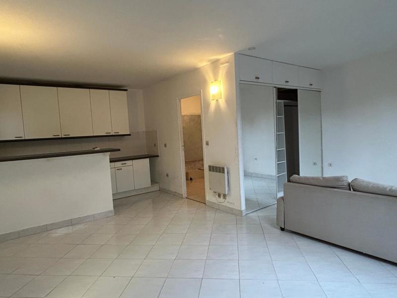 Studio - 35 m² - 1 pièce