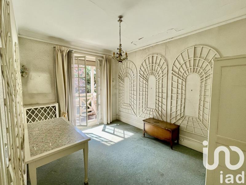 Maison - 205 m² - 9 pièces