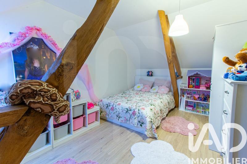 Maison - 97 m² - 5 pièces