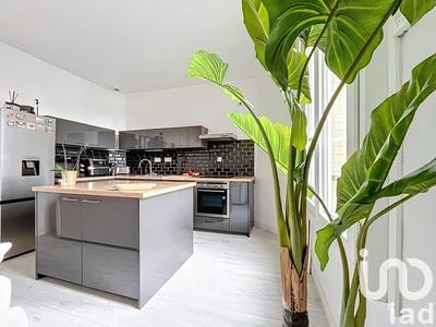 Maison - 63 m² - 3 pièces