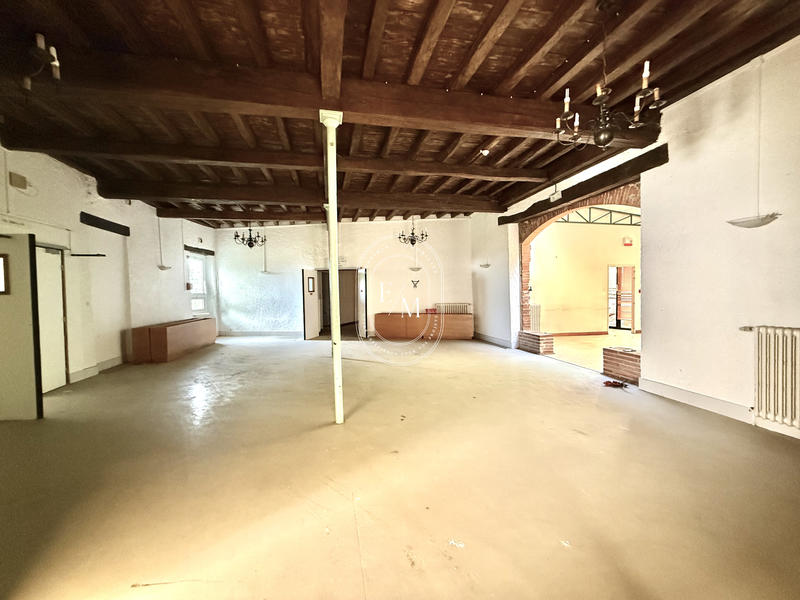 Maison - 296 m² - 10 pièces