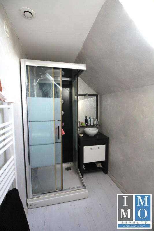 Maison - 143 m² - 6 pièces