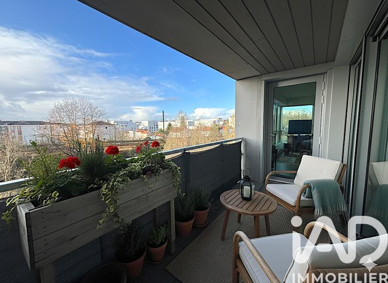 Appartement - 93 m² - 4 pièces