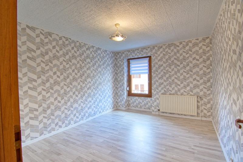 Maison - 261 m² - 7 pièces