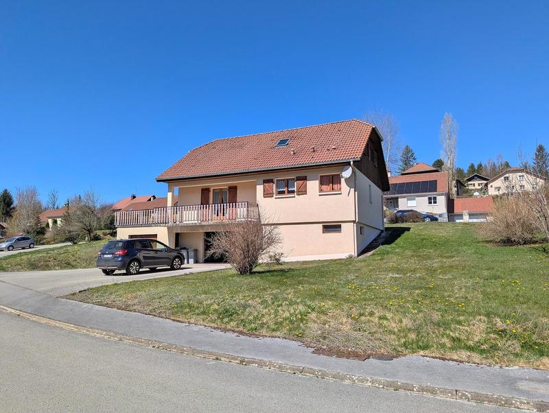 Maison - 144 m² - 6 pièces