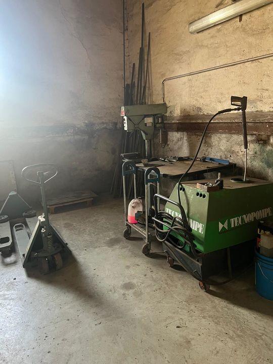 Propriété - 300 m² - 12 pièces