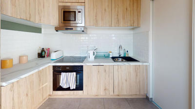 Appartement - 80 m² - 4 pièces