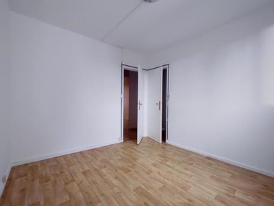 Appartement - 84 m² - 5 pièces