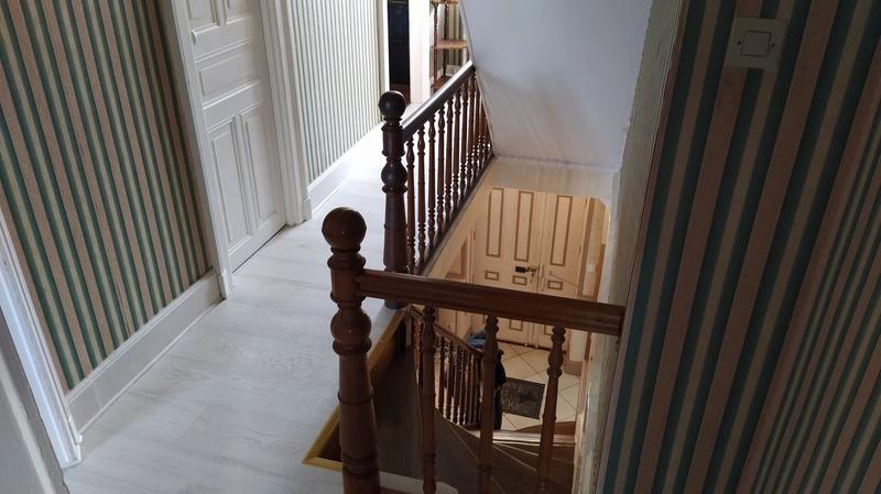 Maison ancienne - 163 m² - 16 pièces