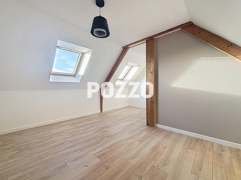 Maison - 140 m² - 5 pièces