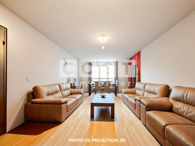 Appartement - 90 m² - 4 pièces