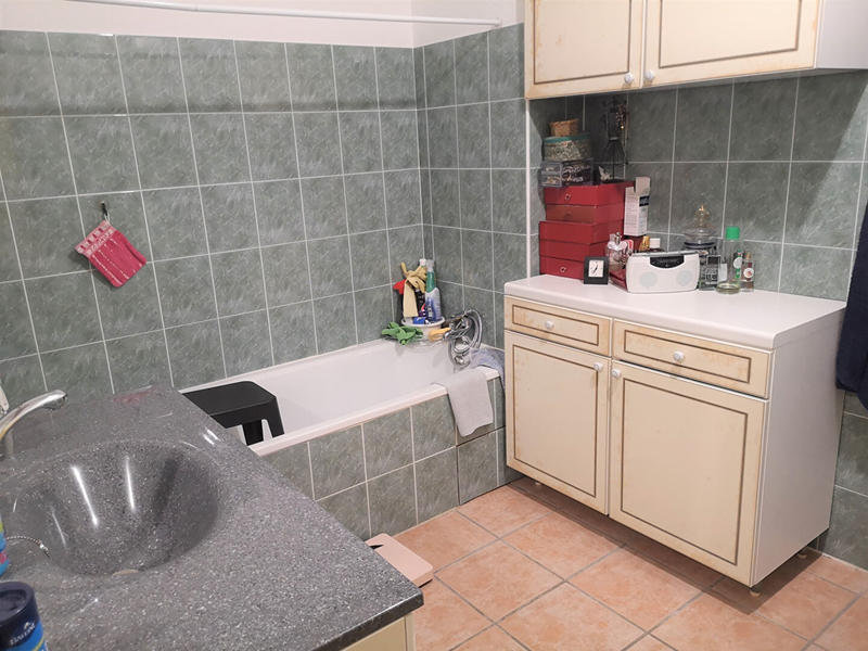 Appartement - 85 m² - 2 pièces