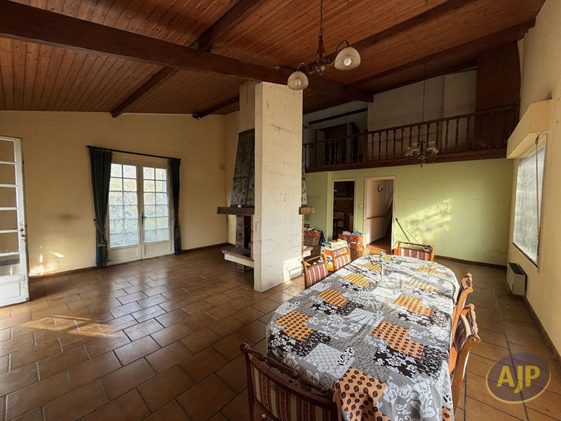 Maison - 123 m² - 4 pièces