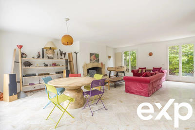 Maison - 170 m² - 6 pièces