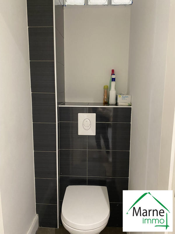 Appartement - 95 m² - 5 pièces