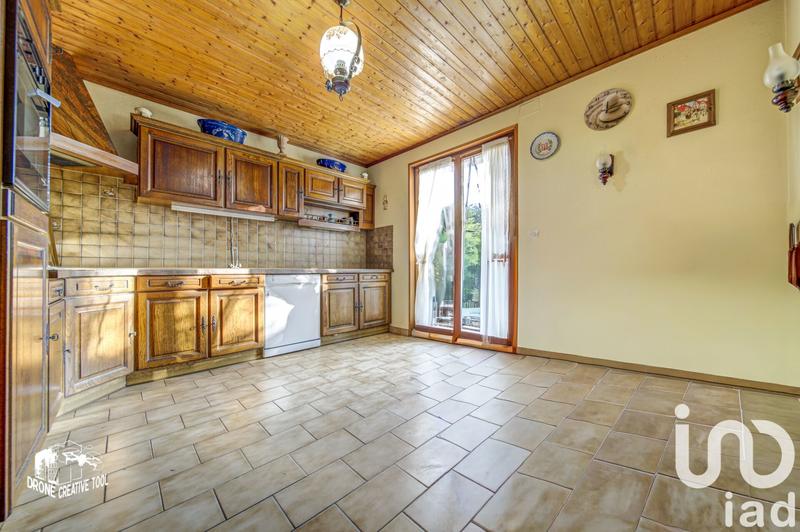 Maison - 96 m² - 5 pièces