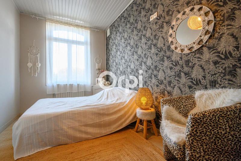 Maison - 159 m² - 5 pièces