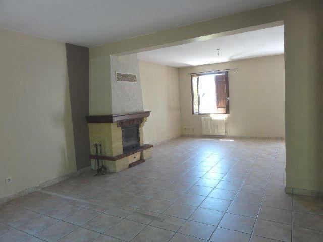 Maison - 88 m² - 5 pièces